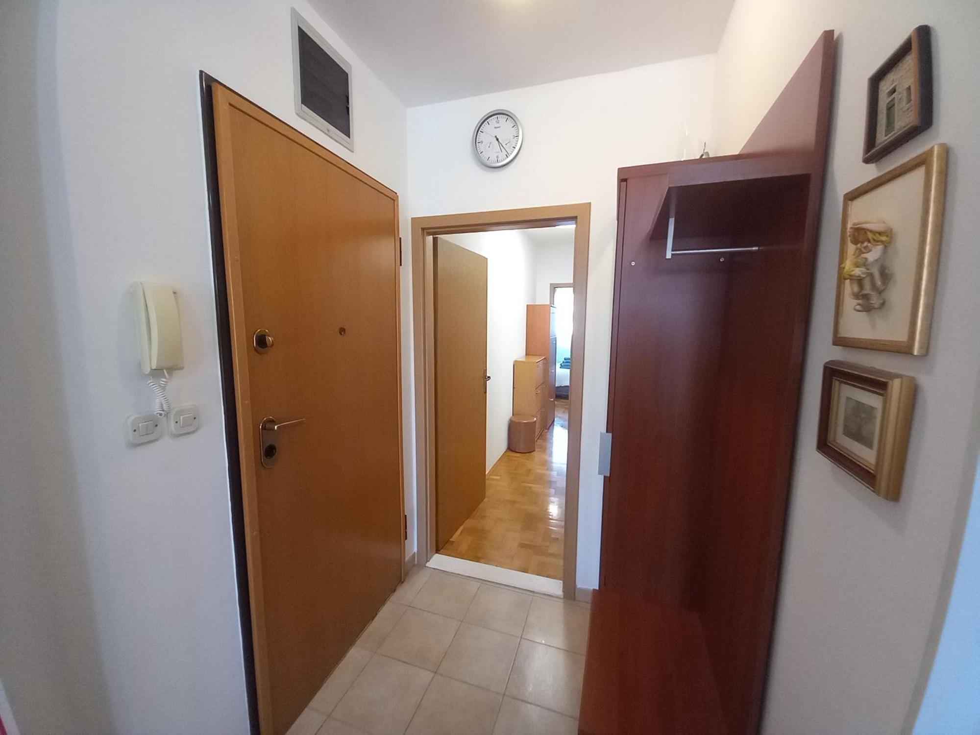 Apartment Harmony - Pleasant And Comfortable Place With A Balcony And A Secured Garage Split Exterior foto